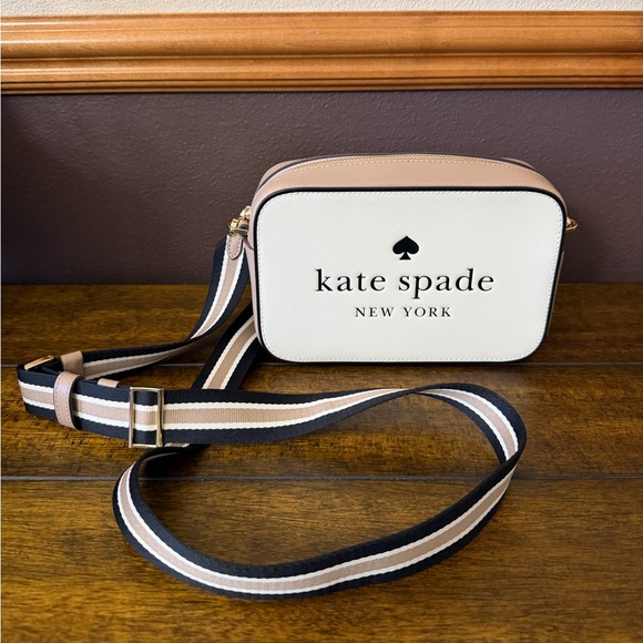 ✨NWOT - Kate Spade Oh Snap Colorblock Mini Camera Bag✨ - Picture 3 of 11